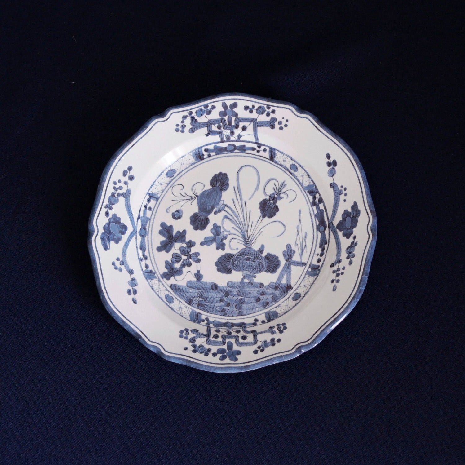 VIDA Faenza 9" Salad Plate Set of 4 (White and Blue)